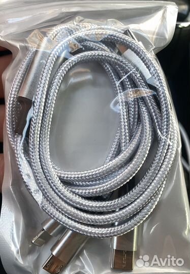 Зарядный USB кабель 3-в-1 USB-C skoda