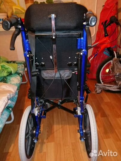 Коляска инвалидная
