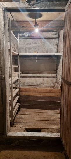 Машиноместо