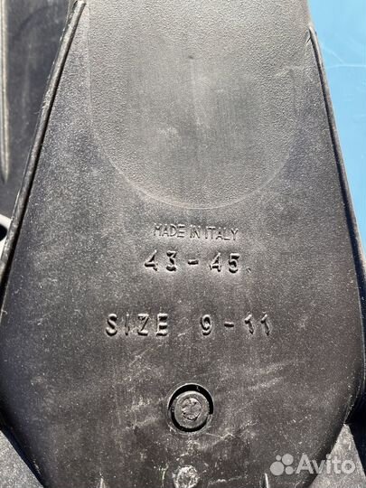 Ласты 43-45, Submarino, Италия