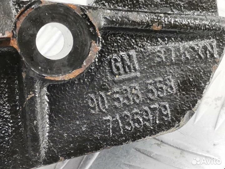 Кронштейн двигателя Opel Zafira (A) 2002 90538558