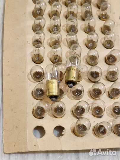 Лампочки миниатюрные, разные СССР