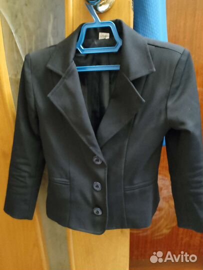 Школьный пиджак для девочек