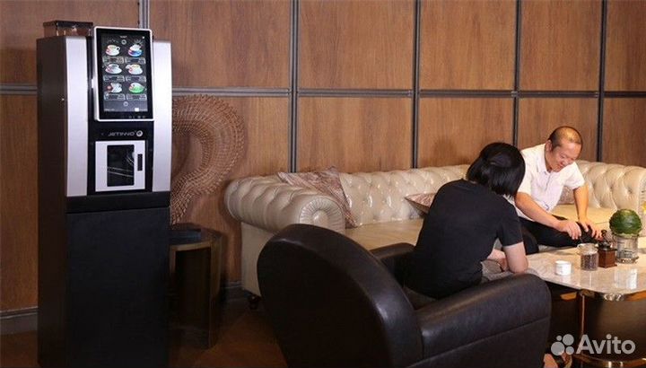 Профессиональная кофемашина для кафе