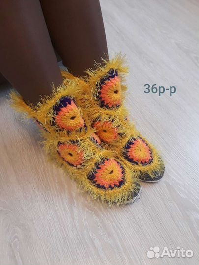 Носки. Тапочки