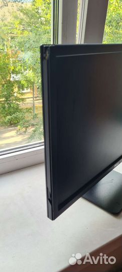 Монитор dell 23