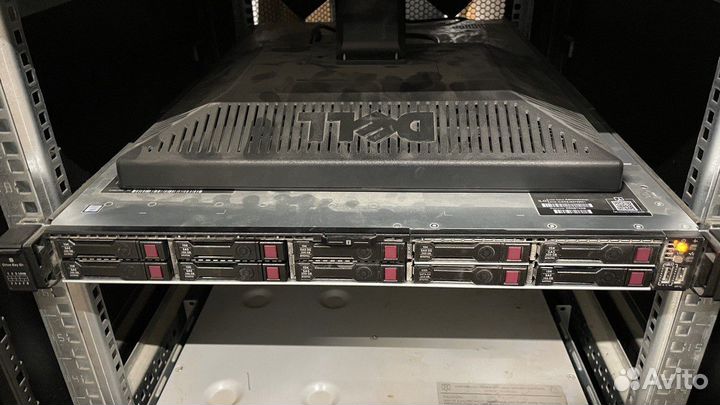 Сервер HP proliant dl360 gen10