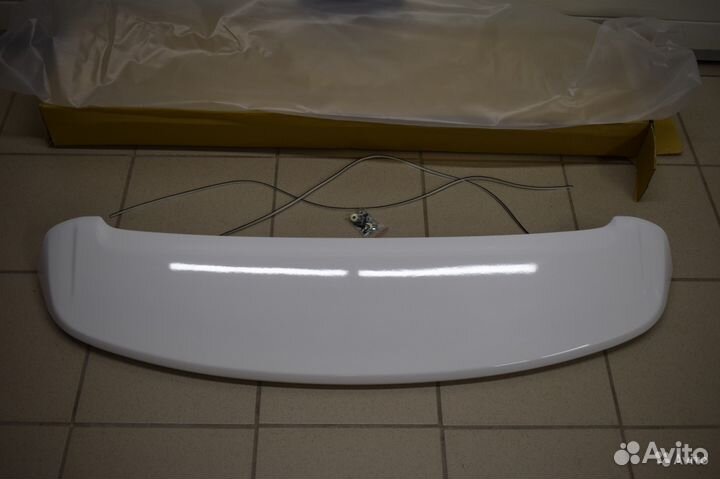 Toyota Land Cruiser 200 Спойлер новый