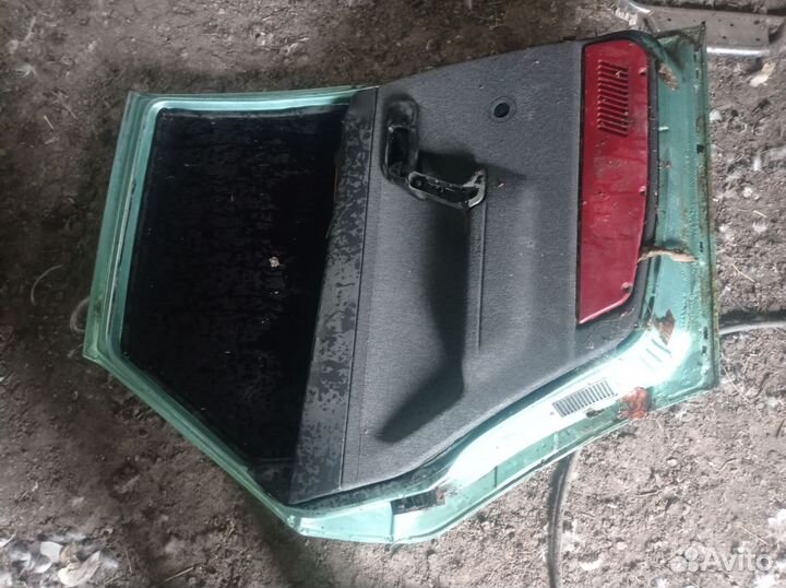 Дверь ваз 2110