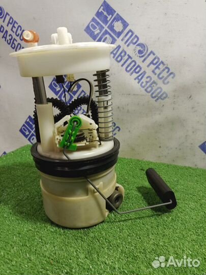 Топливный насос Nissan Tiida хэтчбек 1.6 HR16DE