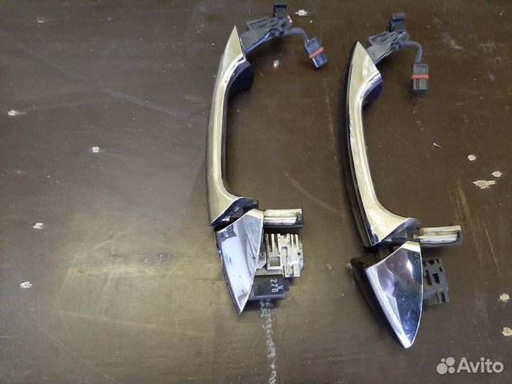 Ручка двери левая Mercedes W221 W216