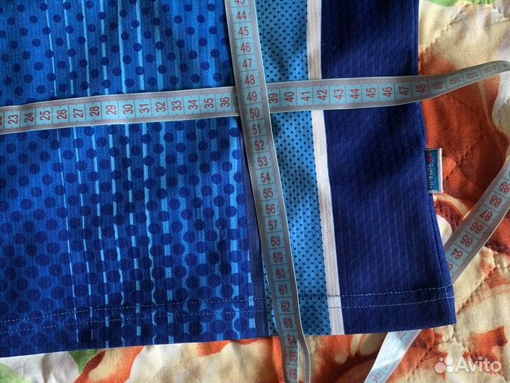 Шорты и футболка для спорта