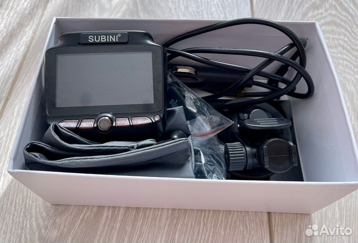 Видео регистратор subini XT-3