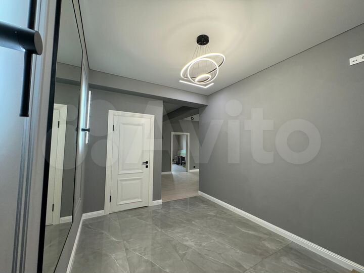 3-к. квартира, 103 м², 7/11 эт.