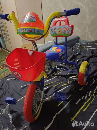 Трехколесный велосипед