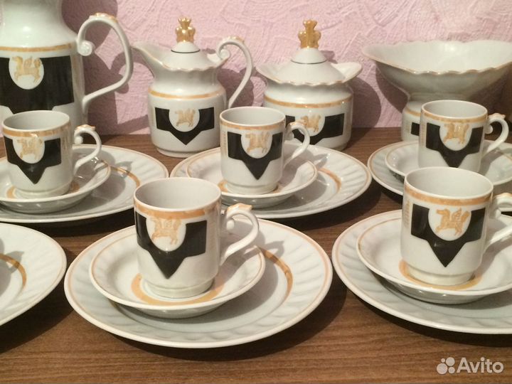 Сервиз Золотой Пегас