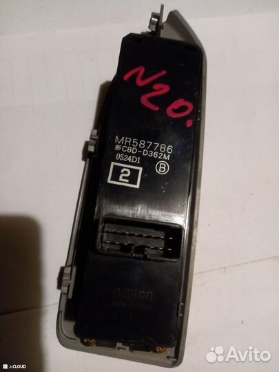 Блок упр. стеклоподьемниками на mitsubishi colt Z2