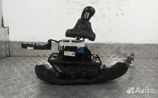 Кулиса кпп audi A6 C6 (2UK15DM01)