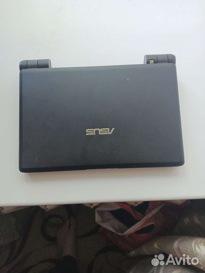 Нетбук asus eee pc 701
