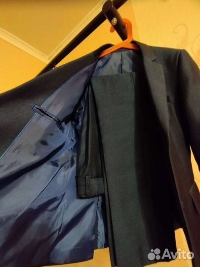 Школьный костюм