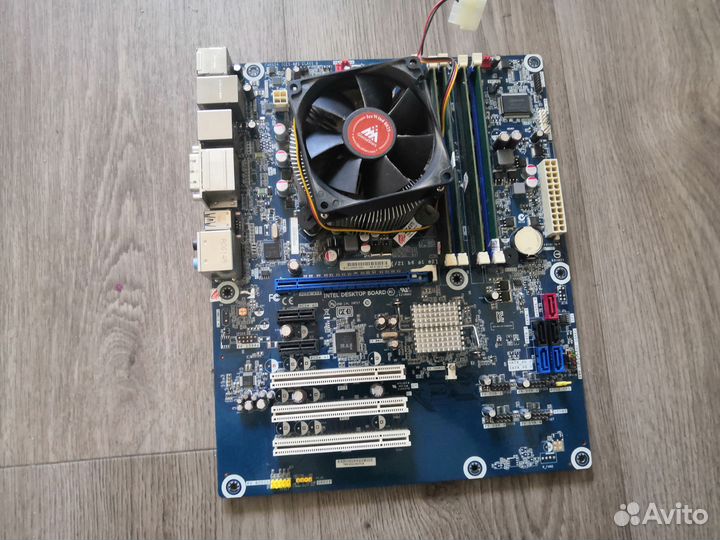 Intel DH67Cl + i3 3220 + 16gb