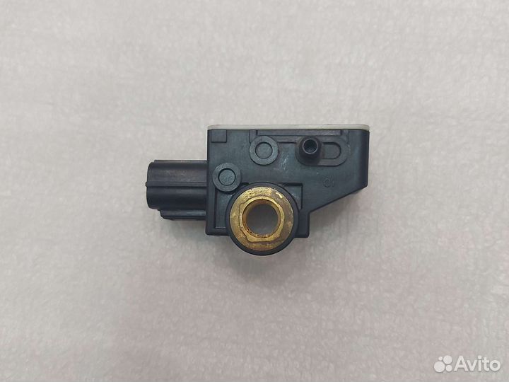 Датчик удара Хонда Акорд 8