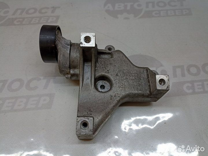 Кронштейн кондиционера Volkswagen Polo 2008