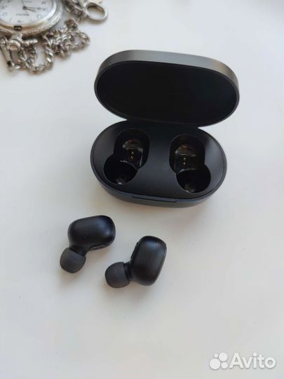 Беспроводные наушники xiaomi