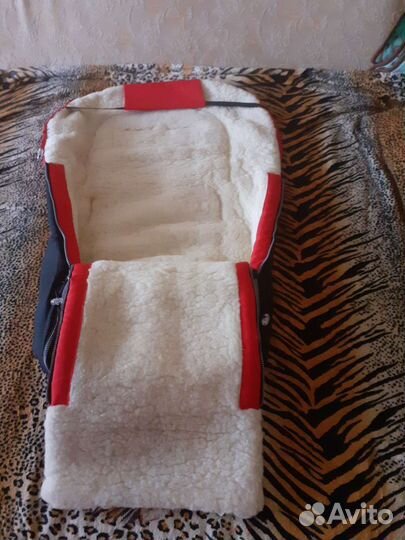 Меховой конверт в коляску овчина