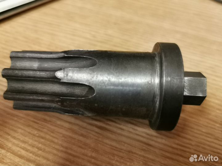 Ключ прокрутки коленвала Cummins ISF 2.8, 3.8