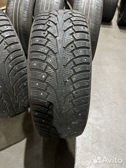 Nokian Tyres Hakkapeliitta 9 SUV 225/60 R17 29T