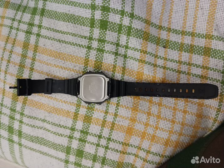 Часы casio WR100M