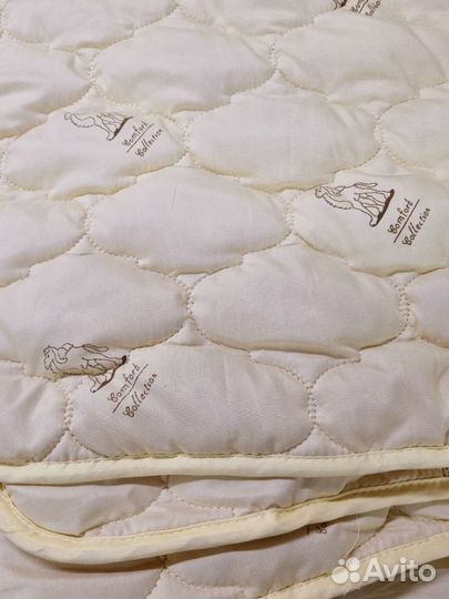 Одеяла новые