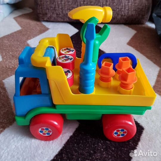 Детские игрушки