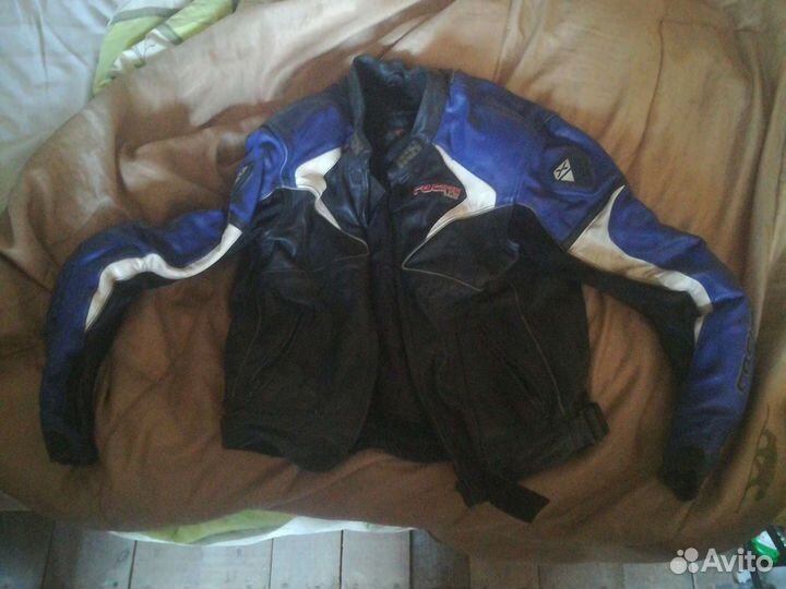 Мотокомбинезон