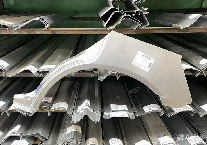 Арка левая Honda Accord V, Rover 600 1993-1999 (Kl