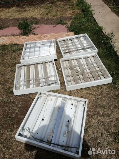 Светильник