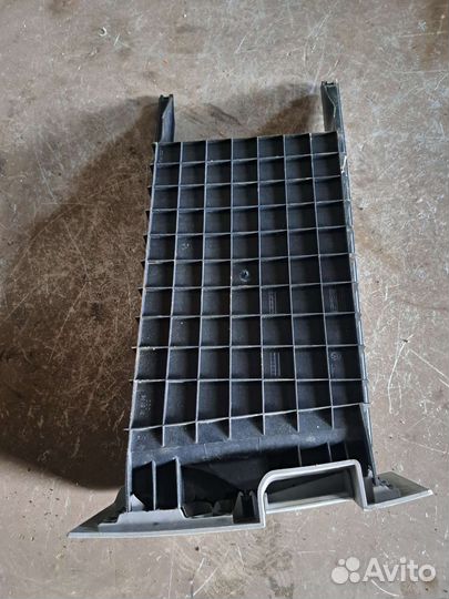 Бардачок Porsche Cayenne 955