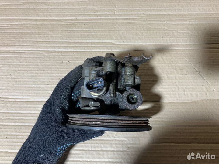 Насос Гидроусилителя / гур Toyota Raum