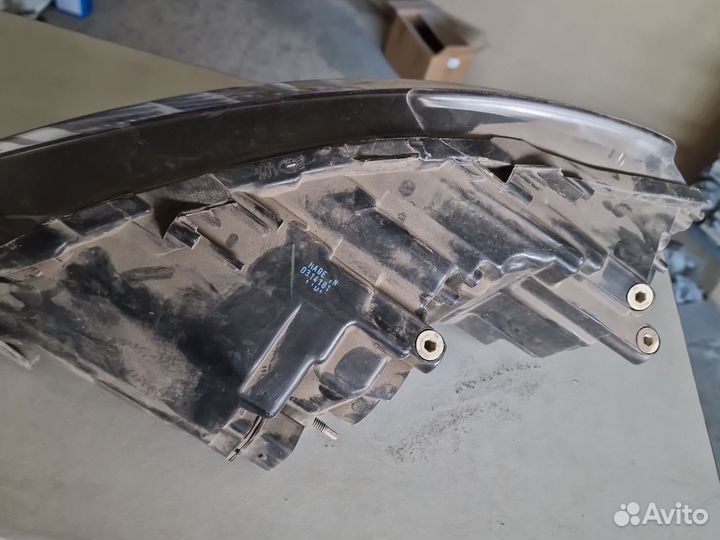 Фара правая volkswagen polo