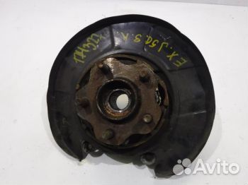 Кулак задний левый