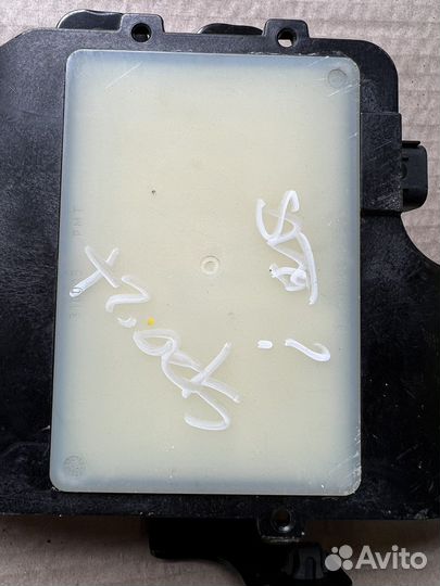 Kia Sportage 4 датчик слепой зоны