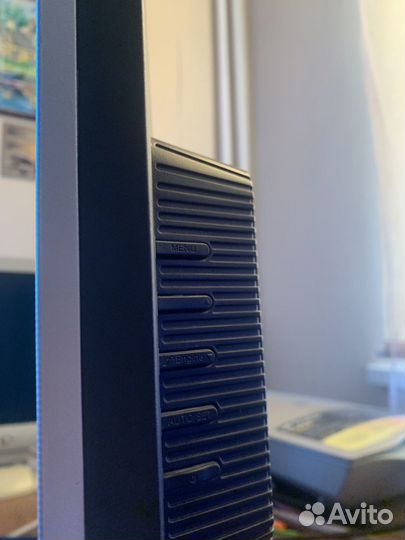 Монитор для компьютера