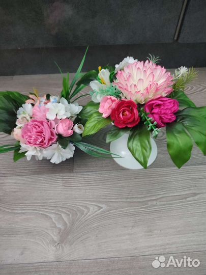 Композиции из искусственных цветов