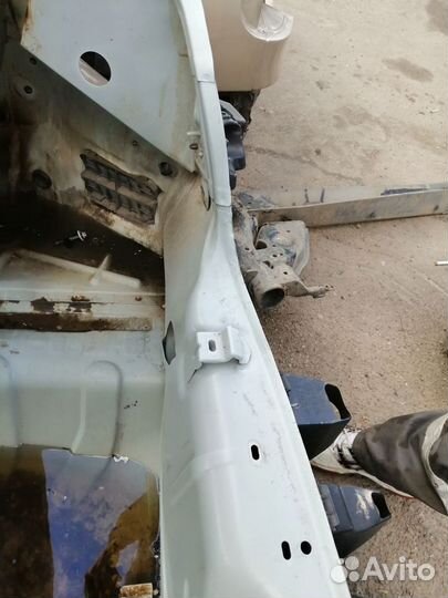 Fluence задняя панель пол багажника