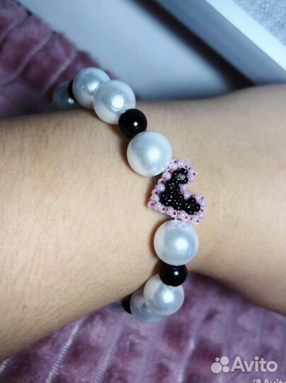 Браслет с фигуркой