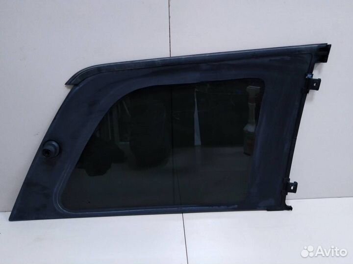 Стекло кузовное глухое левое Mercedes-Benz GL-Clas