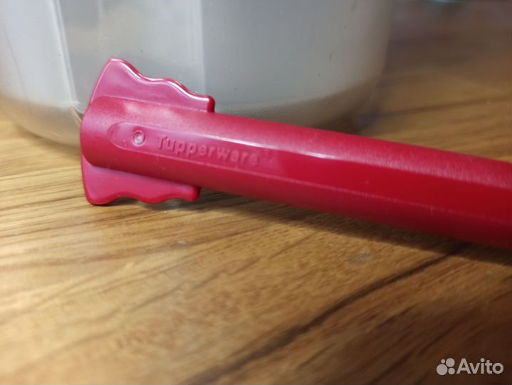 Ёмкость Tupperware для оливок, огурцов и пр