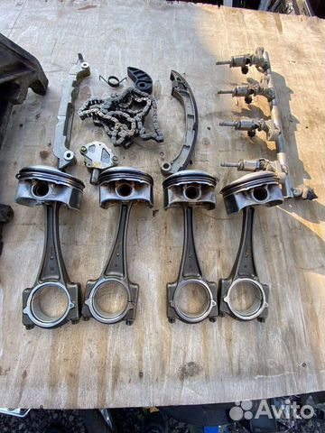 Поршень с шатуном Мазда сх-5 PE 2.0