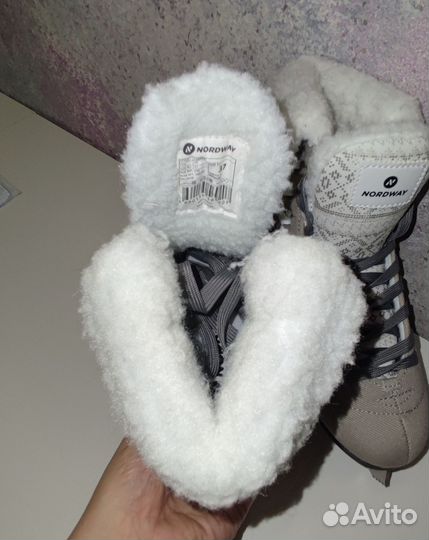 Коньки женские Nordway